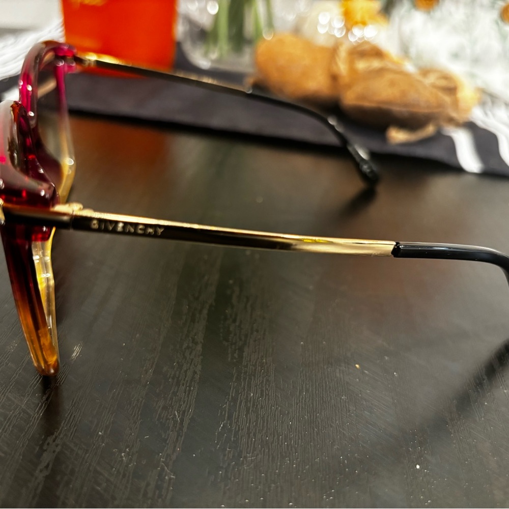 Burgundy/gold Givenchy